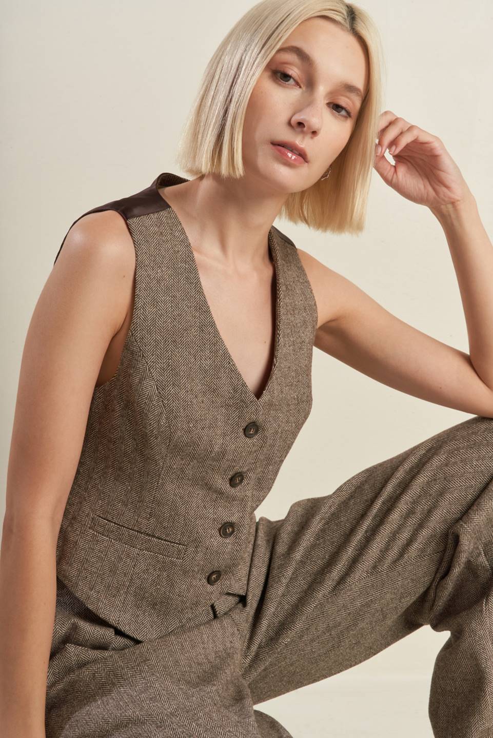 VIBRANT DAZE WOVEN VEST Flying Tomato